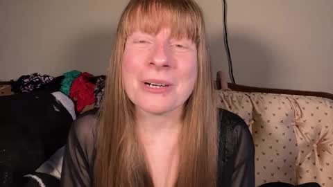 Amberglo Anderson online show from 05/27/26, 02:25