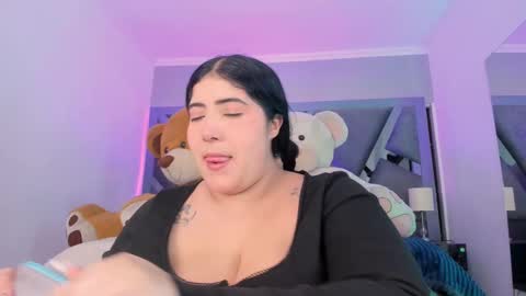 Amber  online show from 10/10/25, 12:04