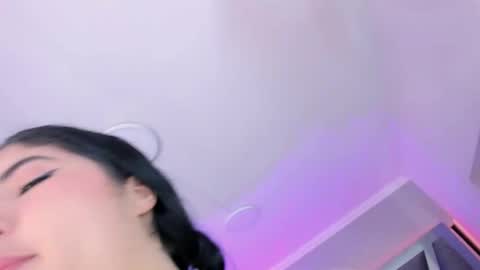 Amber  online show from 10/23/25, 12:04