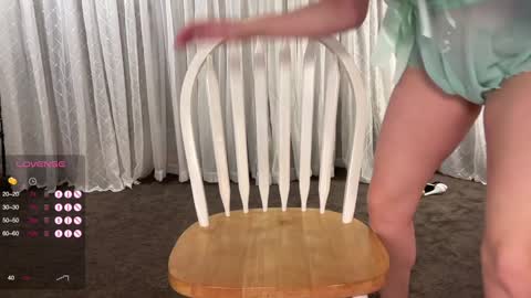 Snapshot of amberjade_aj chatting on 01/18/25, 07:37 Amber Jade online show from 01/18/25, 07:37