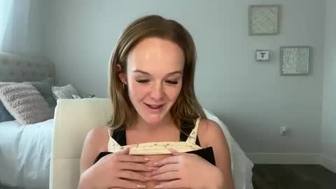 Amber online show from 10/14/25, 07:25