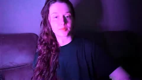 Snapshot of amberkinsley chatting on 04/13/26, 06:30 amberkinsley online show from 04/13/26, 06:30