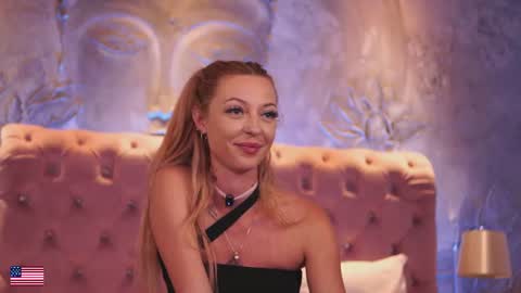 ambermilana online show from 07/28/26, 11:17