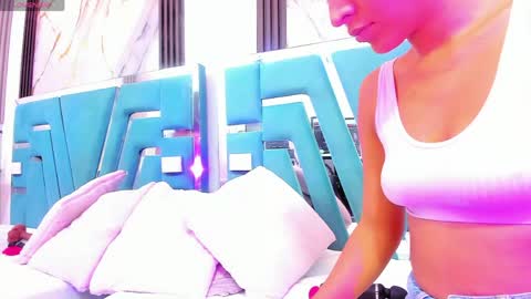 Amber online show from 05/24/26, 05:51