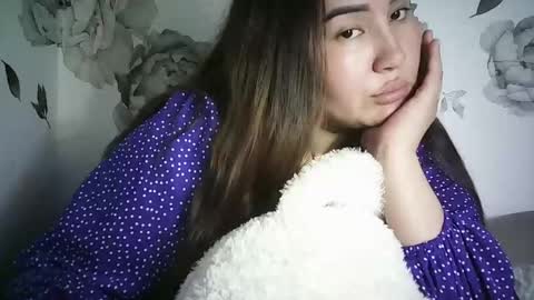 ambersigh online show from 09/11/25, 04:40