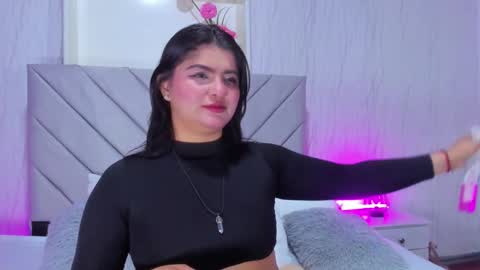 Amber Sinner online show from 10/22/25, 11:10