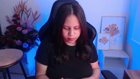 Snapshot of ambersmith98_ chatting on 02/22/25, 05:57 Amber online show from 02/22/25, 05:57