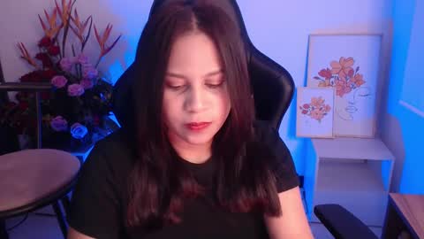 Snapshot of ambersmith98_ chatting on 02/22/25, 10:42 Amber online show from 02/22/25, 10:42