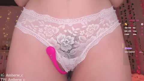 IG - TW Amberw c online show from 10/08/25, 12:52