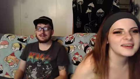 Snapshot of amburlicious chatting on 10/30/25, 04:03 amburlicious online show from 10/30/25, 04:03