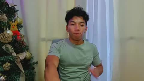 Snapshot of amdrix21 chatting on 01/20/25, 10:15 Amdrix online show from 01/20/25, 10:15