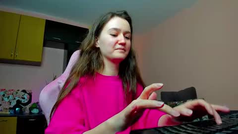 Snapshot of ameli_moon chatting on 12/01/25, 02:44 Eileen online show from 12/01/25, 02:44