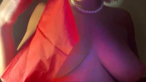 Snapshot of amelia9797 chatting on 11/02/25, 08:00 Beatrice online show from 11/02/25, 08:00