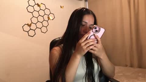 Amelia online show from 10/02/25, 03:41