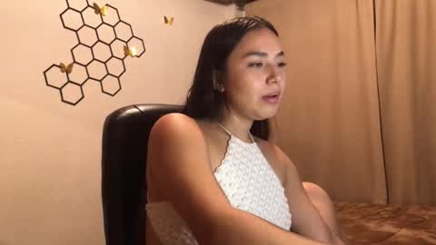 Amelia online show from 10/25/25, 06:46