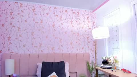 Snapshot of amelia_adms chatting on 11/21/25, 07:12 Amelia Adams online show from 11/21/25, 07:12