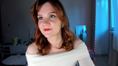 Amelia online show from 06/18/26, 01:17