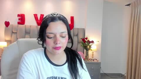 amelia online show from 02/15/25, 11:39