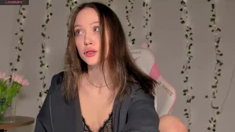 Your Amelia online show from 12/04/25, 11:46