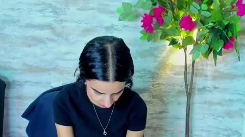 Snapshot of amelia_myers chatting on 11/28/25, 12:13 AMELIA. online show from 11/28/25, 12:13