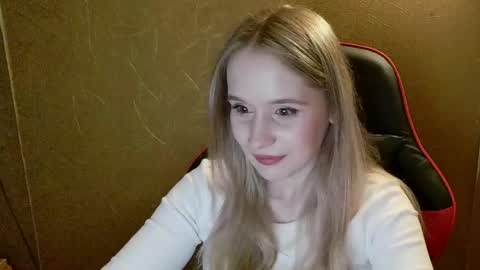 Snapshot of ameliaa333 chatting on 05/23/26, 07:40 Amelia online show from 05/23/26, 07:40