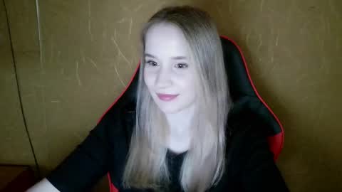 Snapshot of ameliaa333 chatting on 05/27/26, 01:30 Amelia online show from 05/27/26, 01:30