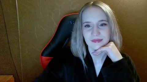 Amelia  online show from 07/07/26, 07:40