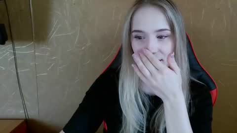 Amelia  online show from 07/30/26, 10:03