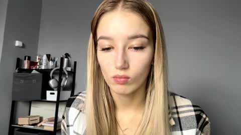 Catherine online show from 10/15/25, 06:02