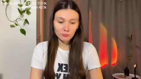 Snapshot of ameliahenderson chatting on 09/28/25, 04:01 Ameli online show from 09/28/25, 04:01