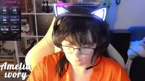 ameliaivory online show from 06/15/26, 05:42