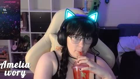 ameliaivory online show from 07/23/26, 01:41