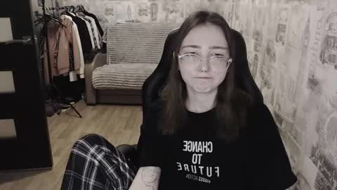 Amelia online show from 12/11/24, 01:39