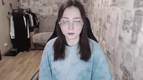 Amelia online show from 03/04/25, 07:54