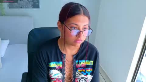 amelialaurent_ online show from 07/09/26, 06:34