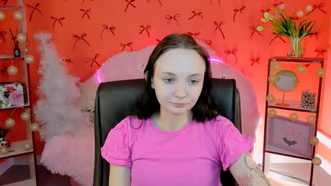 Amelia online show from 12/13/24, 05:27