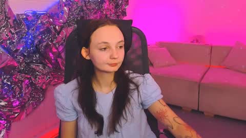 Amelia online show from 12/14/24, 06:02