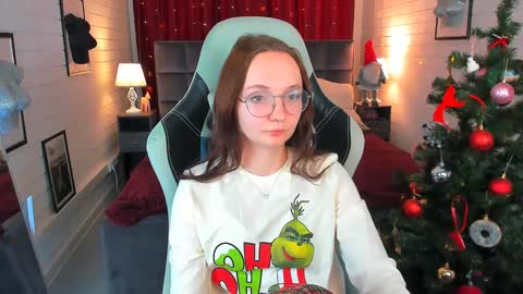 Amelia online show from 12/15/24, 08:30