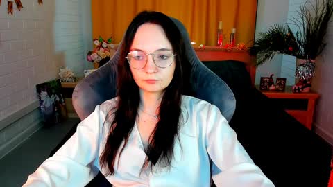 Amelia online show from 12/19/24, 05:40