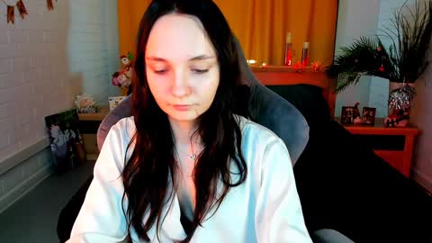 Amelia online show from 12/19/24, 11:50