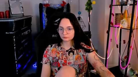 Amelia online show from 12/20/24, 08:38