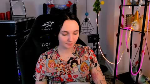 Amelia online show from 12/20/24, 11:43