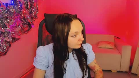 Amelia online show from 01/14/25, 08:31