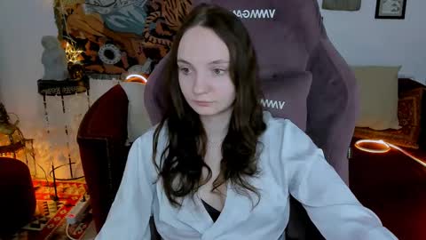 Amelia online show from 02/09/25, 05:19