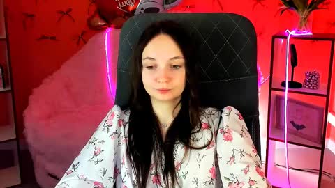 Amelia online show from 02/13/25, 05:26