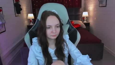 Amelia online show from 02/27/25, 05:24