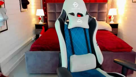 Amelia online show from 03/03/25, 05:09