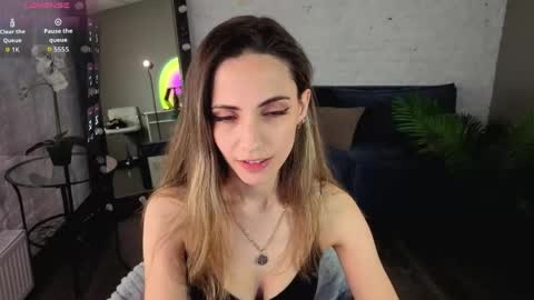 Snapshot of ameliameili chatting on 05/29/26, 01:09 Amelia online show from 05/29/26, 01:09
