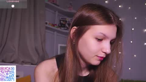Snapshot of ameliami chatting on 04/10/26, 03:45 Amelia online show from 04/10/26, 03:45