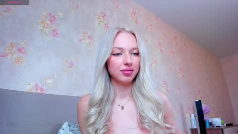 Snapshot of ameliaviera chatting on 10/25/25, 07:27 Amelia PVT model online show from 10/25/25, 07:27